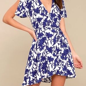 Lulus Blue & White Floral Wrap Dress